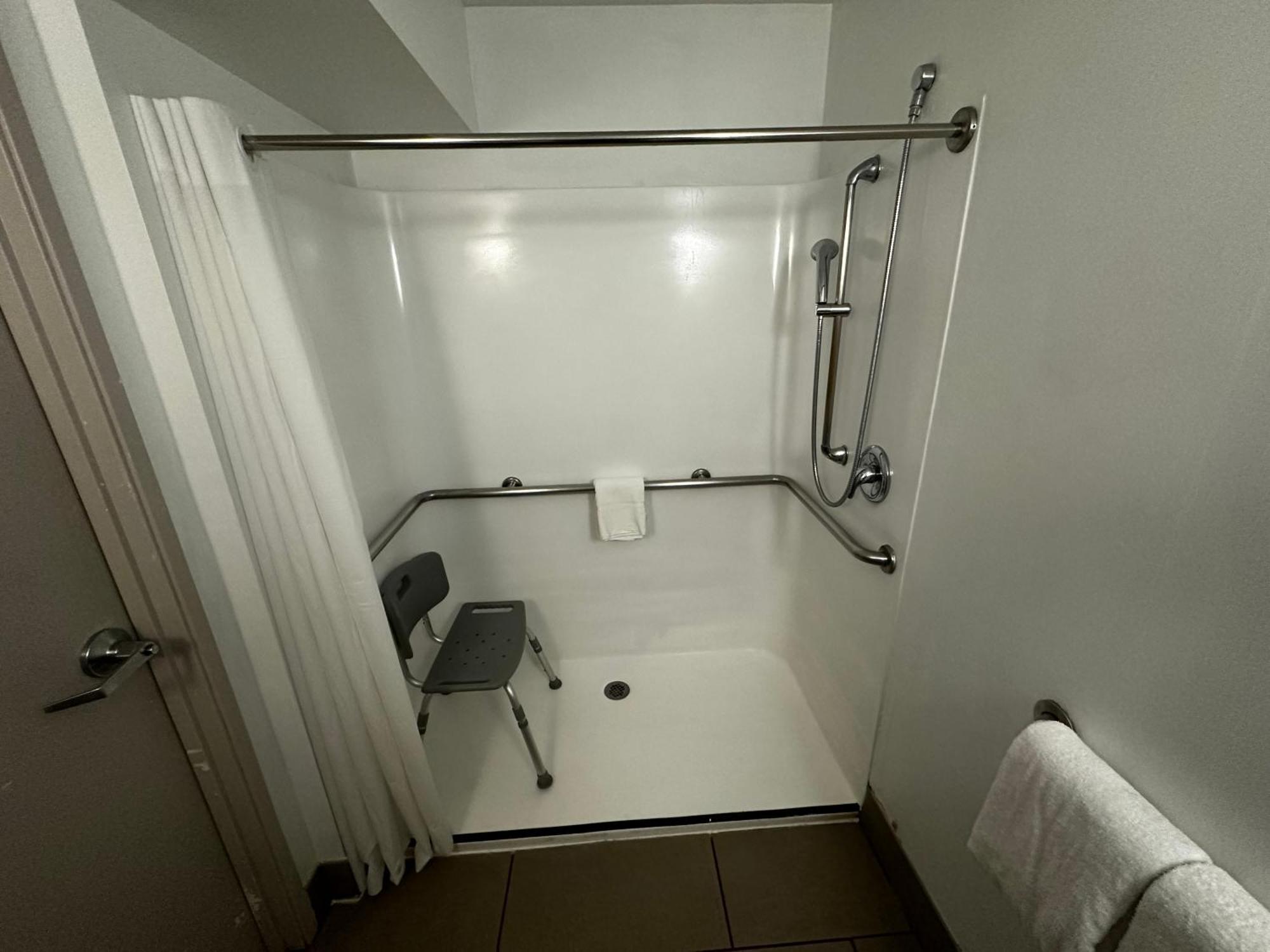Country Inn & Suites By Radisson, Chicago O'Hare South, Il Bensenville Ngoại thất bức ảnh
