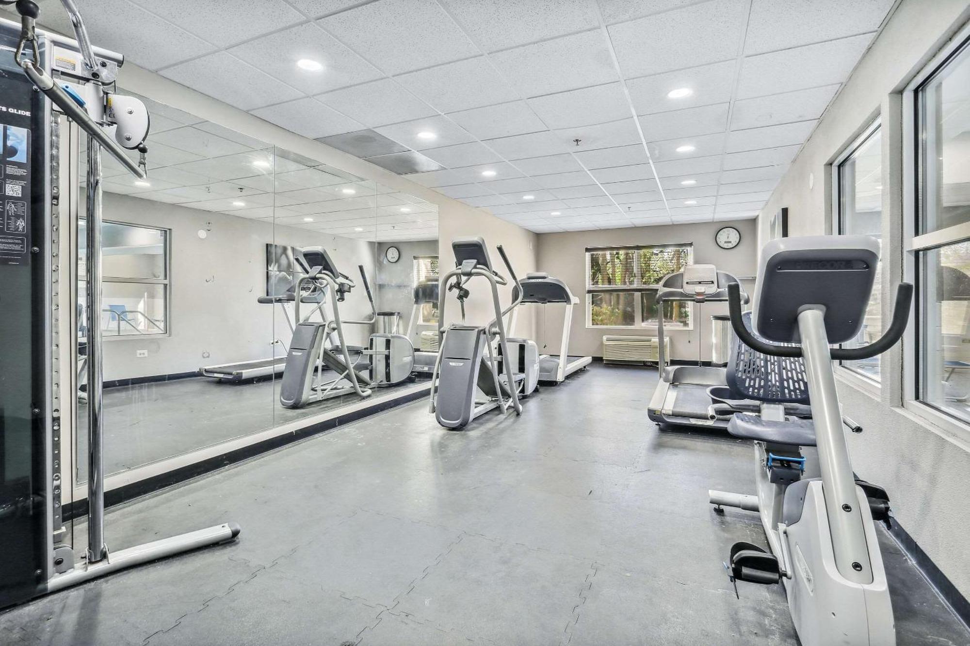 Country Inn & Suites By Radisson, Chicago O'Hare South, Il Bensenville Ngoại thất bức ảnh